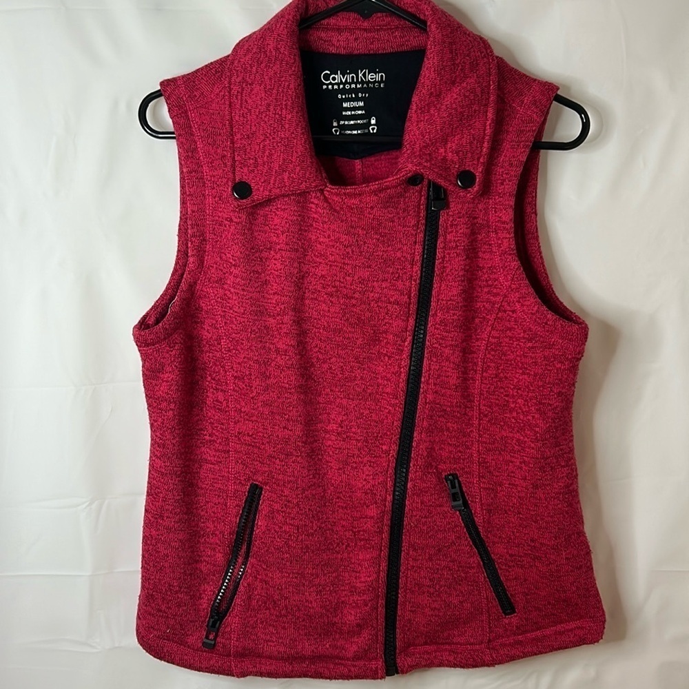 Calvin Klein Performance vest quick dry women’s size medium thick warm hiking